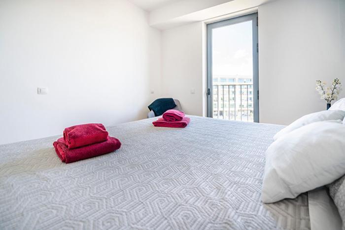 Bright & Spacious 2 Bed Flat 2 Bath W Garage In Lagos Marina Εξωτερικό φωτογραφία