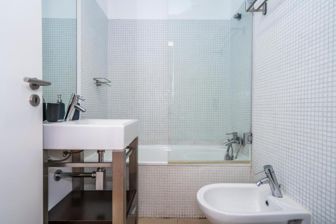 Bright & Spacious 2 Bed Flat 2 Bath W Garage In Lagos Marina Εξωτερικό φωτογραφία