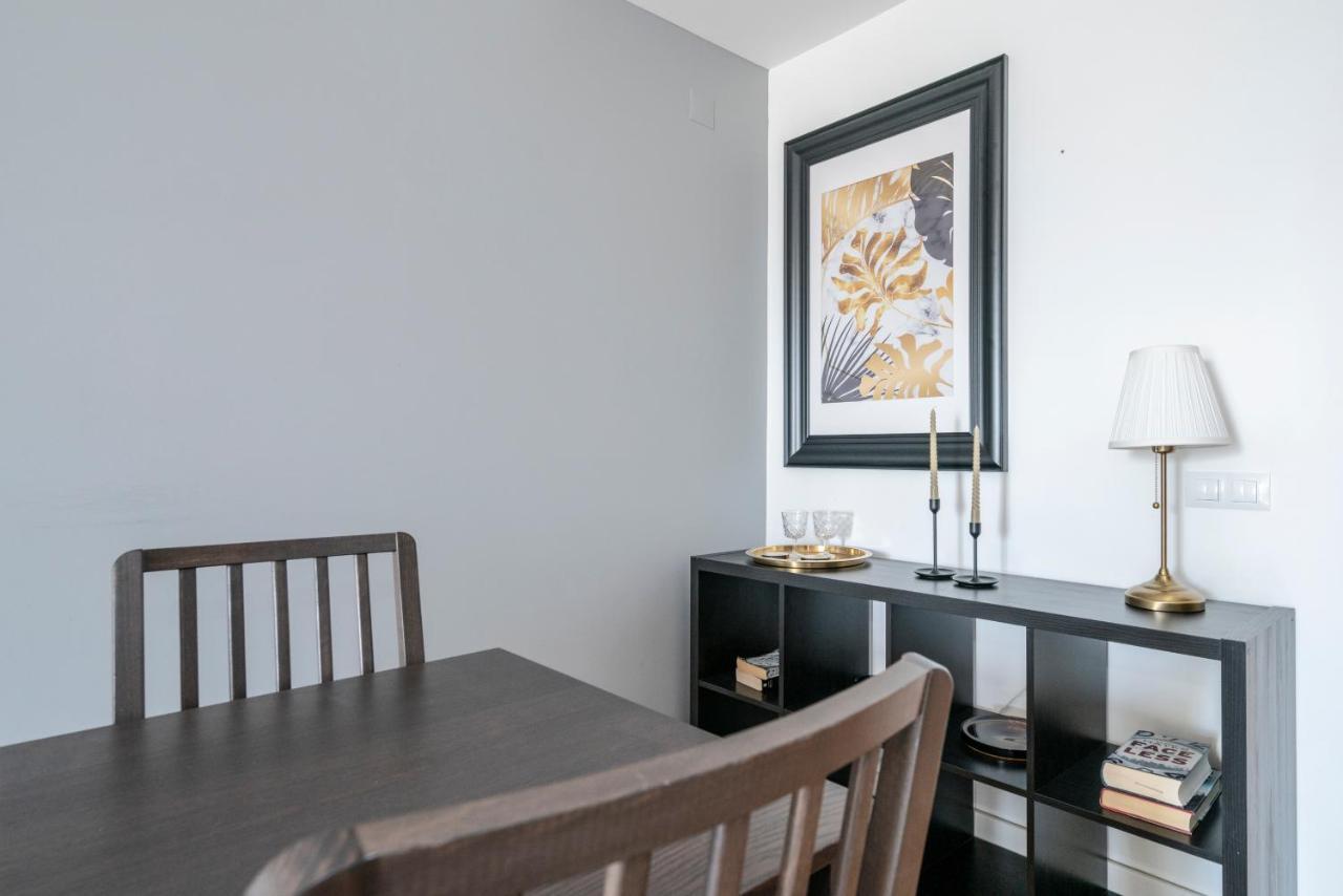 Bright & Spacious 2 Bed Flat 2 Bath W Garage In Lagos Marina Εξωτερικό φωτογραφία