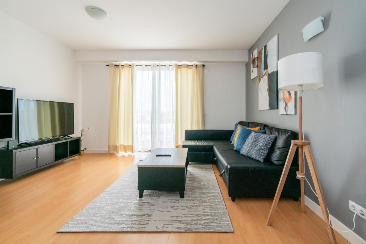 Bright & Spacious 2 Bed Flat 2 Bath W Garage In Lagos Marina Εξωτερικό φωτογραφία