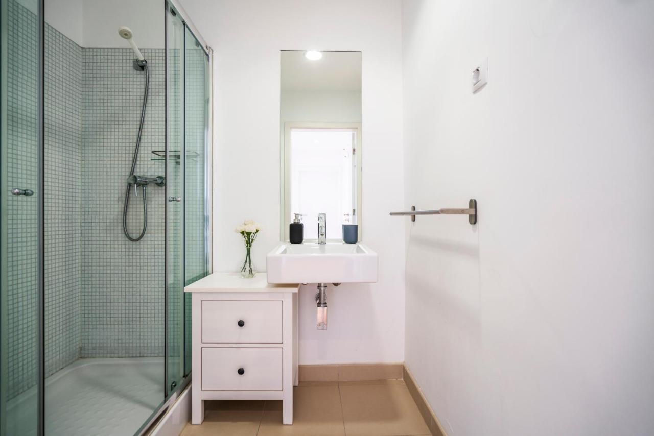 Bright & Spacious 2 Bed Flat 2 Bath W Garage In Lagos Marina Εξωτερικό φωτογραφία
